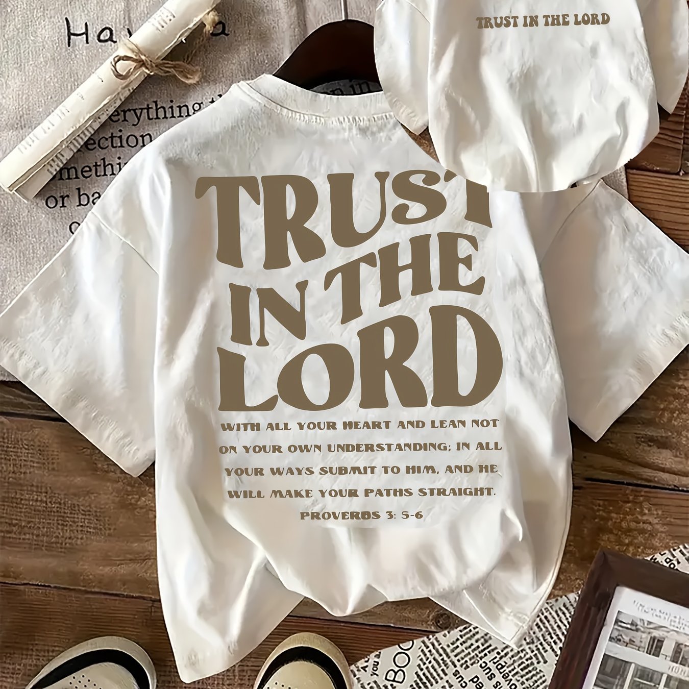 Trust in the Lord Graphic T-Shirt for Women - Casual Polyester Knit Fabric, Round Neck, All-Season Comfort, Inspirational Script Lettering Design
