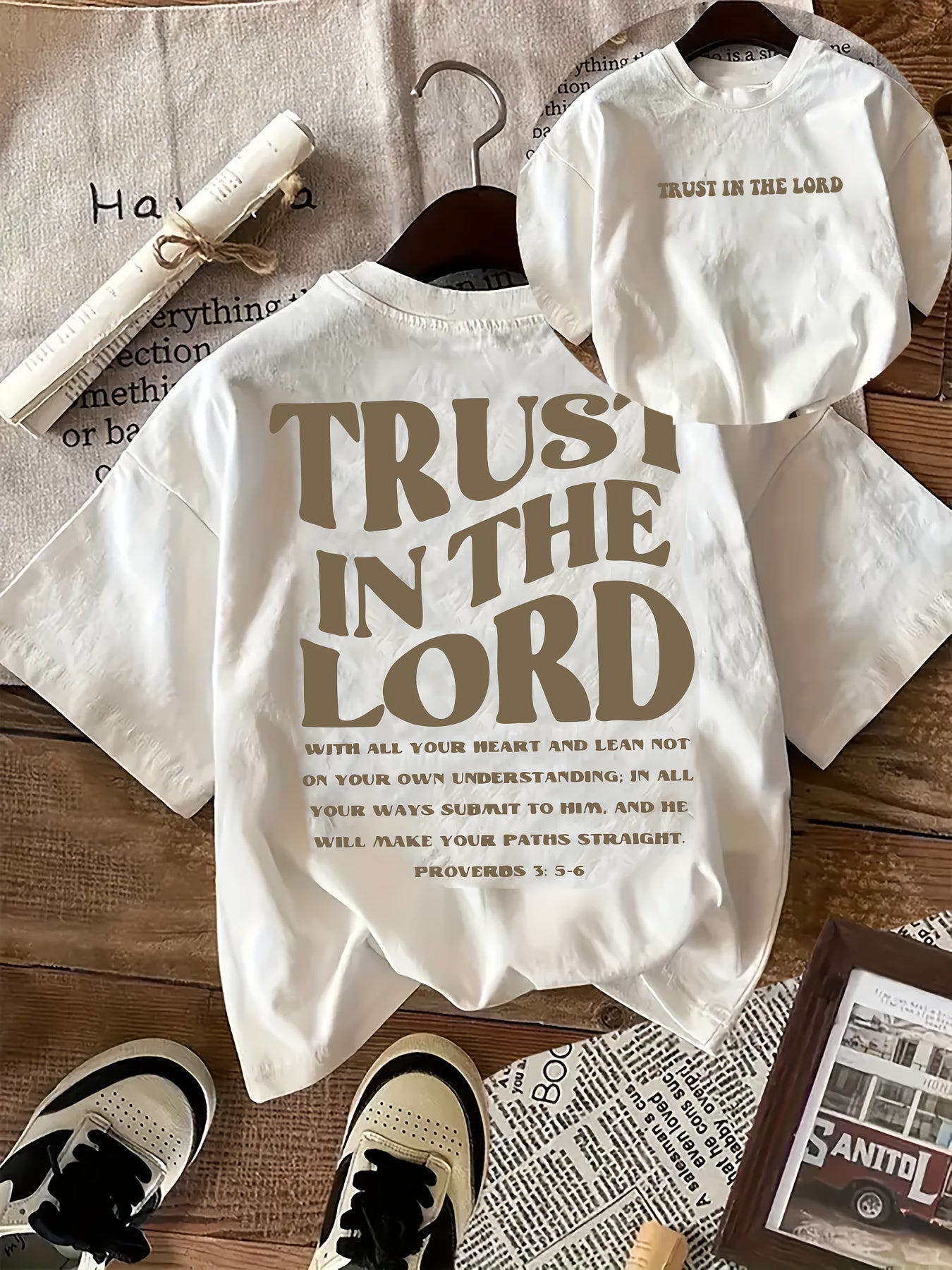 Trust in the Lord Graphic T-Shirt for Women - Casual Polyester Knit Fabric, Round Neck, All-Season Comfort, Inspirational Script Lettering Design